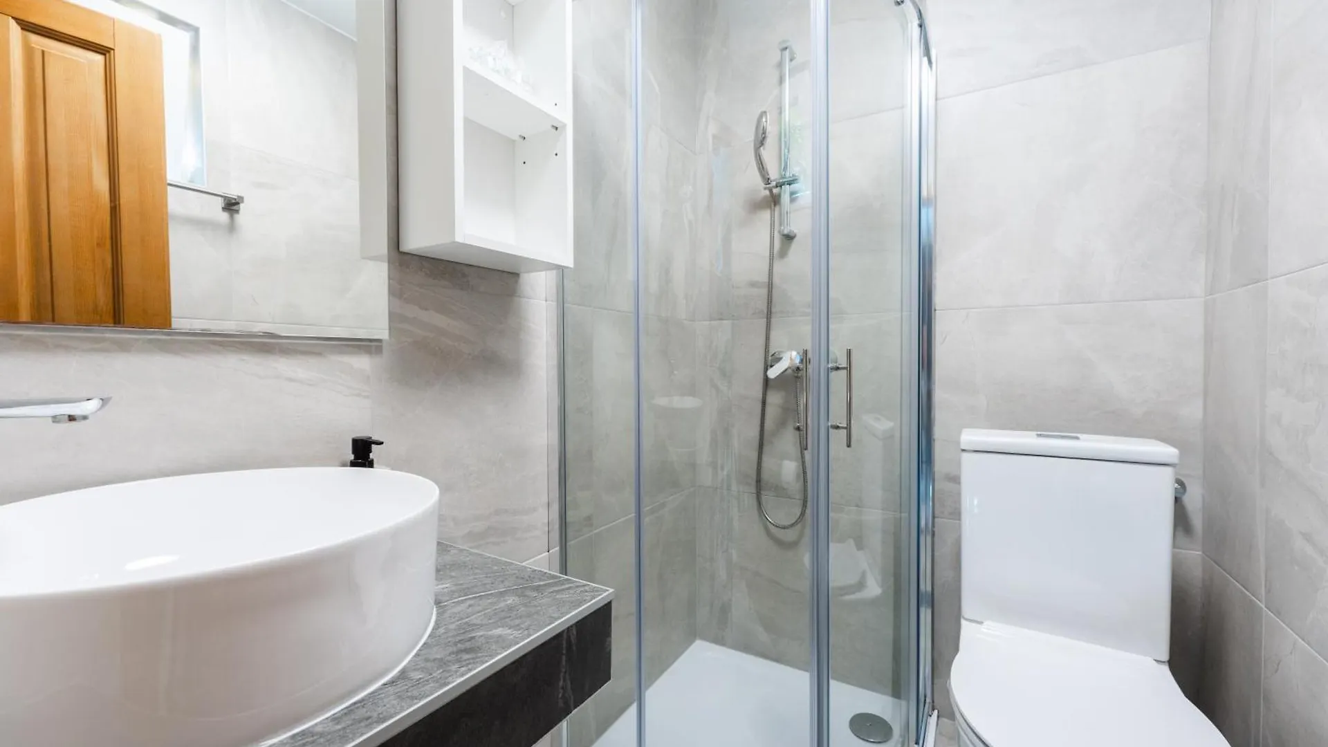 Bed & Breakfast Villa Terezija Baška 3*,  Croazia