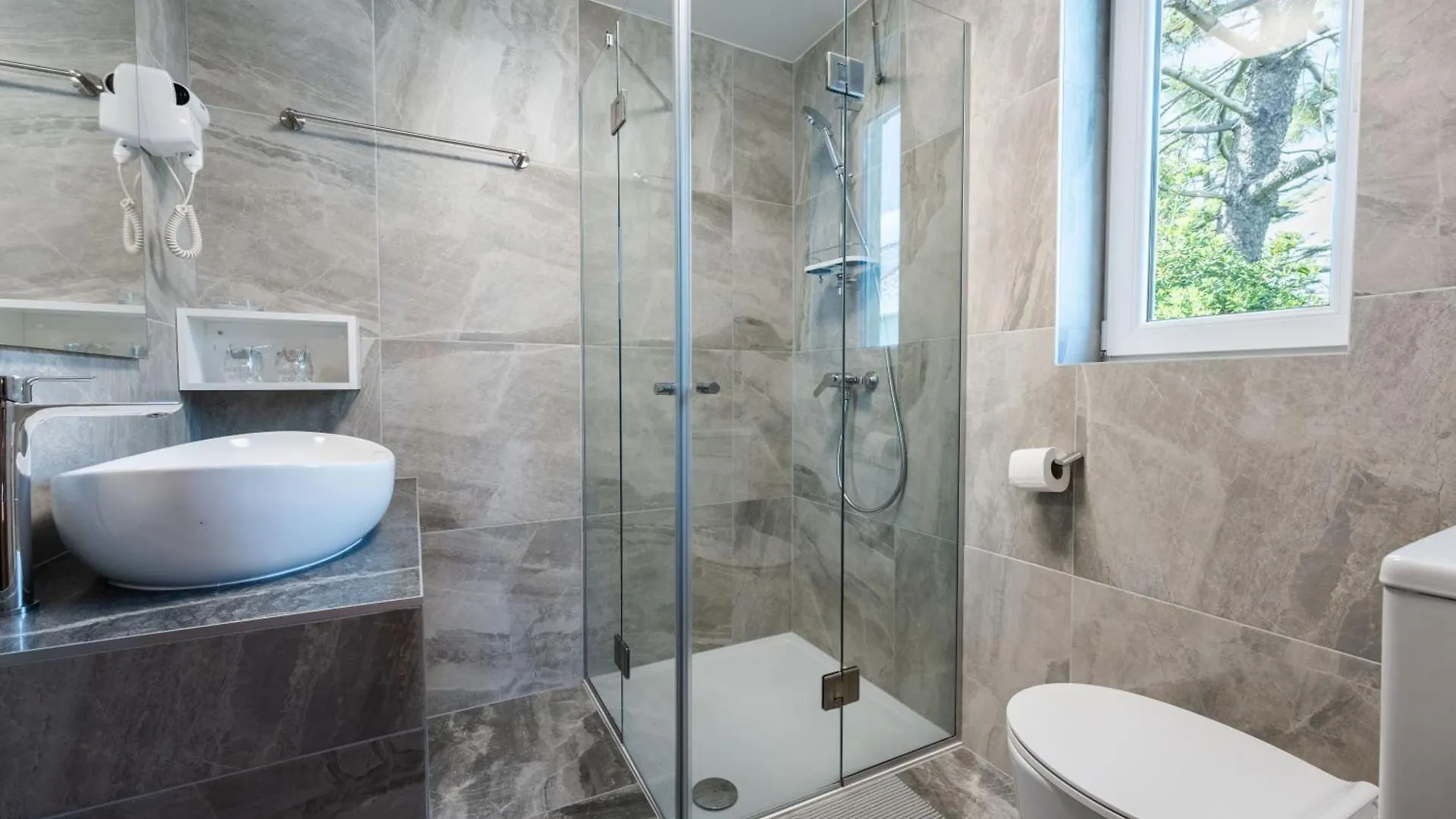 Bed & Breakfast Villa Terezija Baska  Hotel Baska (Krk)